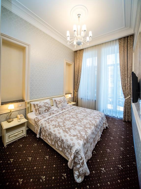 Vintage Hotel Οδησσός Εξωτερικό φωτογραφία