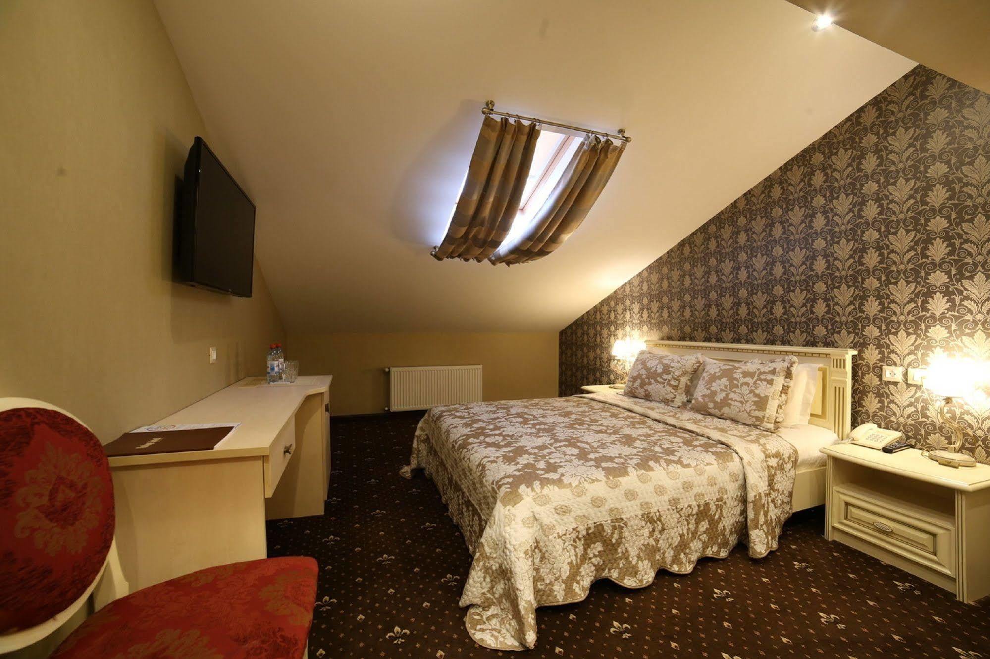 Vintage Hotel Οδησσός Εξωτερικό φωτογραφία